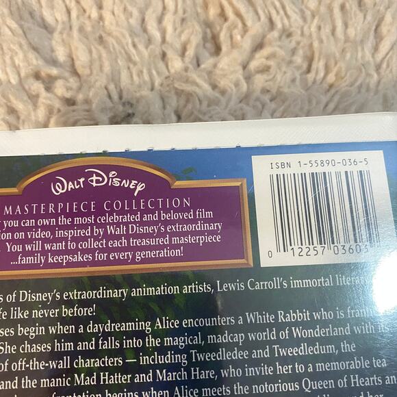 Walt Disney Alice in Wonderland Original Masterpiece Collection VHS - Picture 6 of 9